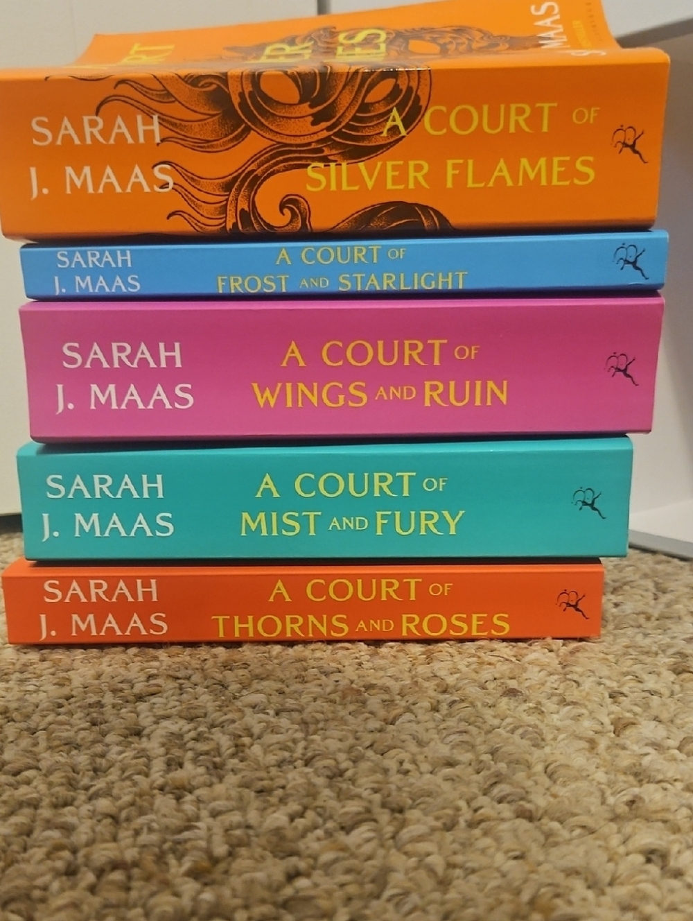 Sarah J. Maas ACOTAR paperback book set - Bright multi color book spines